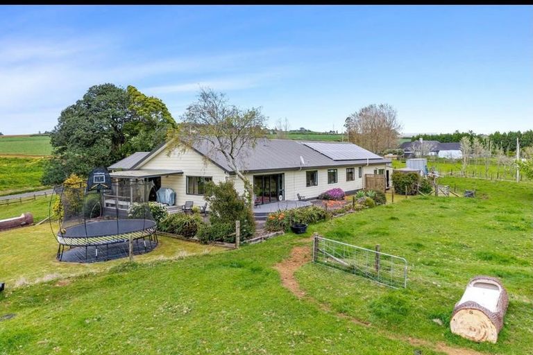 Photo of property in 90 Fahey Road, Bombay, 2675