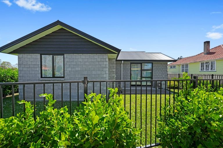 Photo of property in 1/23 Ross Crescent, Fairfield, Hamilton, 3214