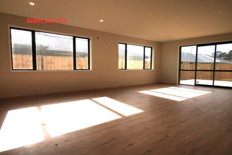 Photo of property in 8 Ropere Street, Kumeu, 0810