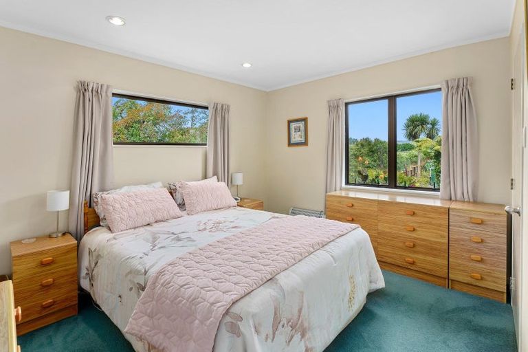 Photo of property in 128 Rahui Road, Otaki, 5512