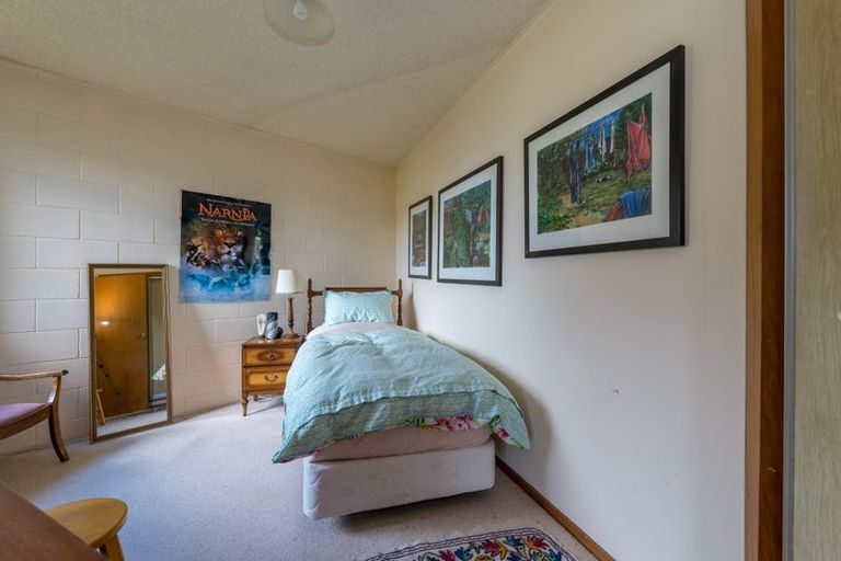 Photo of property in 67 Easther Crescent, Kew, Dunedin, 9012