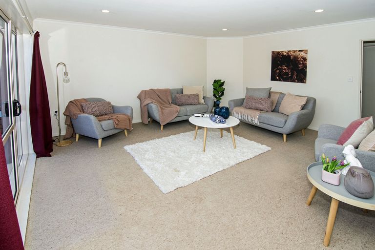 Photo of property in Holdsworth Villas, 62/2 William Donald Drive, Solway, Masterton, 5810