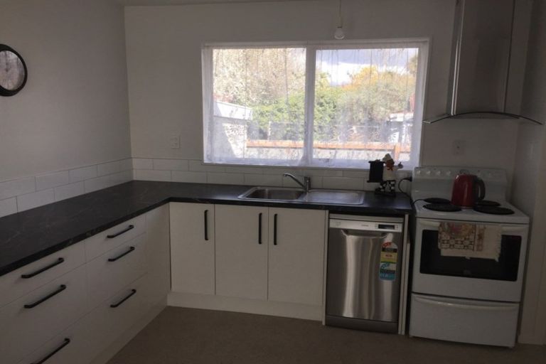 Photo of property in 3/64 Mathesons Road, Phillipstown, Christchurch, 8011