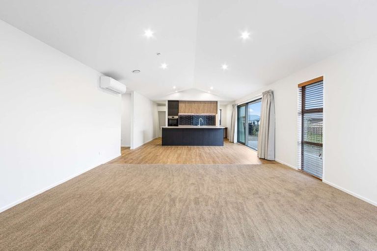 Photo of property in 169 Styx Mill Road, Casebrook, Christchurch, 8051