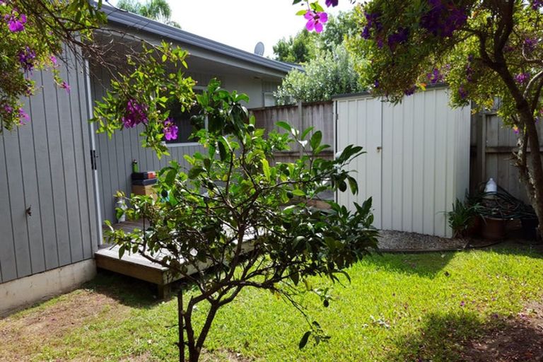 Photo of property in 1/48 Taharoto Road, Takapuna, Auckland, 0622