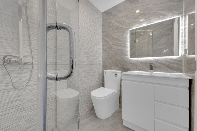 Photo of property in 186d Pakuranga Road, Pakuranga, Auckland, 2010