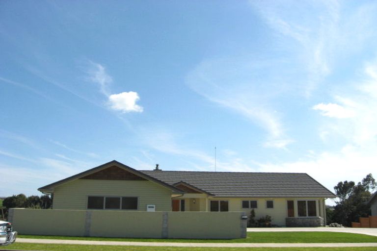 Photo of property in 55 Karamea Street, Whalers Gate, New Plymouth, 4310