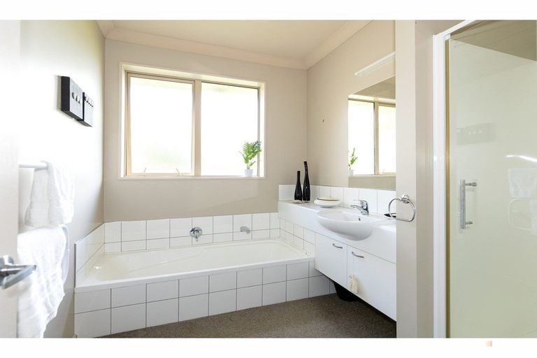 Photo of property in 9 Tancred Street, Geraldine, 7930