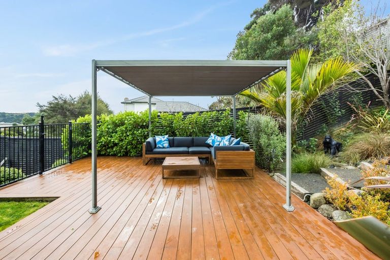 Photo of property in 4 Helm Place, Whitby, Porirua, 5024