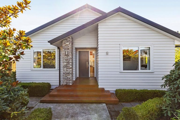 Photo of property in 139 Edgeware Road, St Albans, Christchurch, 8014