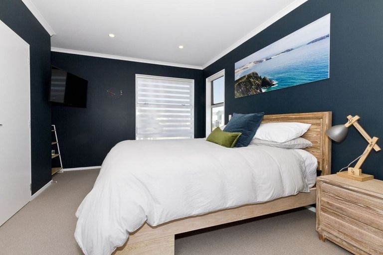 Photo of property in 3 Couldrey Crescent, Red Beach, 0932