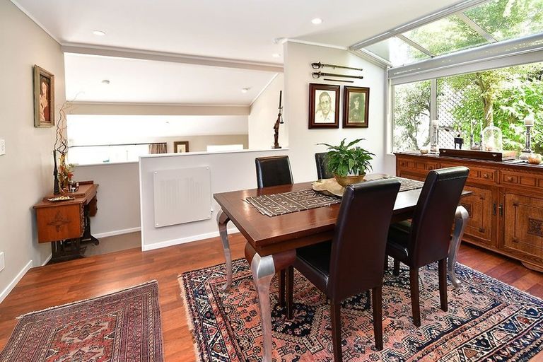 Photo of property in 23a Penguin Drive, Murrays Bay, Auckland, 0630