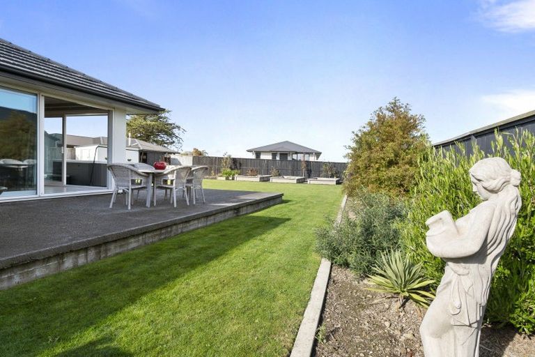 Photo of property in 19 George Street, Bulls, 4818