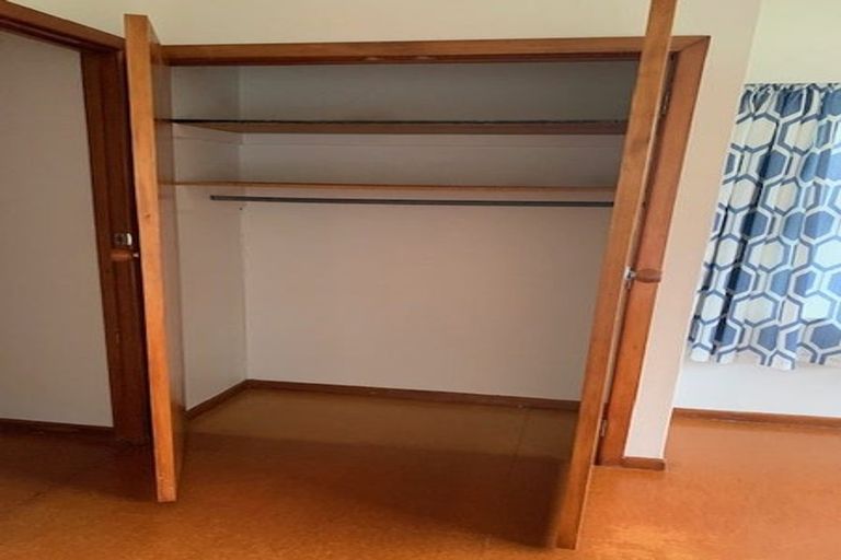 Photo of property in 16 Glenside Avenue, Pakuranga, Auckland, 2010