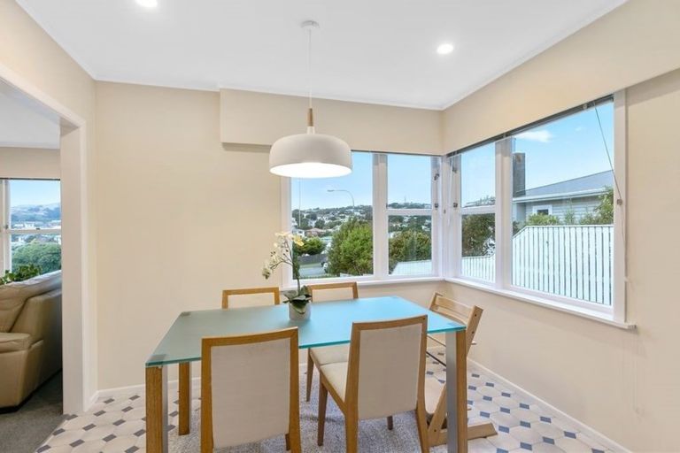 Photo of property in 45 Bracken Road, Paparangi, Wellington, 6037