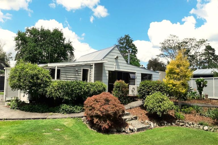 Photo of property in 15b Pearson Street, Mangawhai, 0505