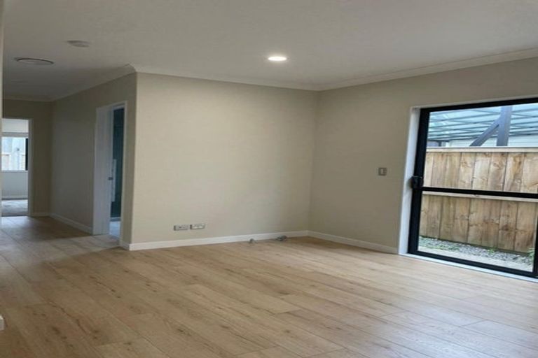 Photo of property in 35 Cloonlyon Drive, Flat Bush, Auckland, 2019