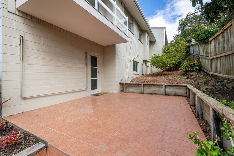 Photo of property in 3/22 Waitemata Road, Hauraki, Auckland, 0622