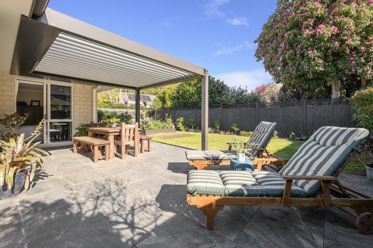 Photo of property in 15 Hansard Place, Bethlehem, Tauranga, 3110