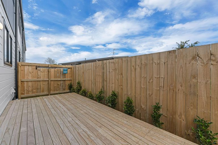 Photo of property in 22d Justamere Place, Weymouth, Auckland, 2103