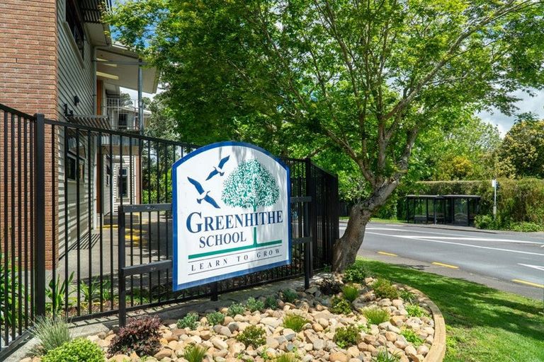 Photo of property in 39b Isobel Road, Greenhithe, Auckland, 0632