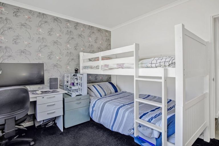 Photo of property in 221 Matai Road, Raumati Beach, Paraparaumu, 5032