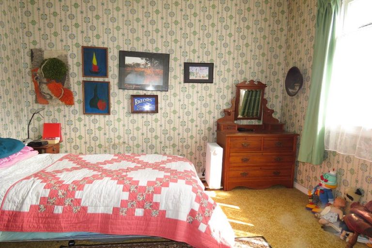 Photo of property in 35 Walsh Street, Reefton, 7830