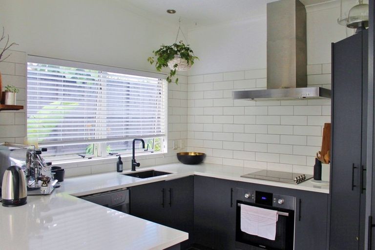 Photo of property in 290b Oceanbeach Road, Mount Maunganui, 3116