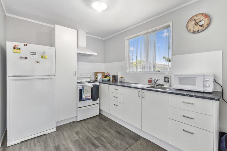 Photo of property in 22a Thebes Street, Pomare, Rotorua, 3015
