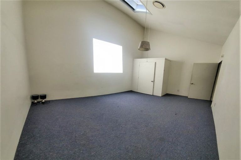 Photo of property in 4/5 Hopper Street, Mount Cook, Wellington, 6011