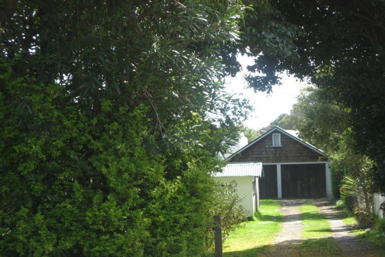 Photo of property in 64 Doralto Road, Frankleigh Park, New Plymouth, 4310