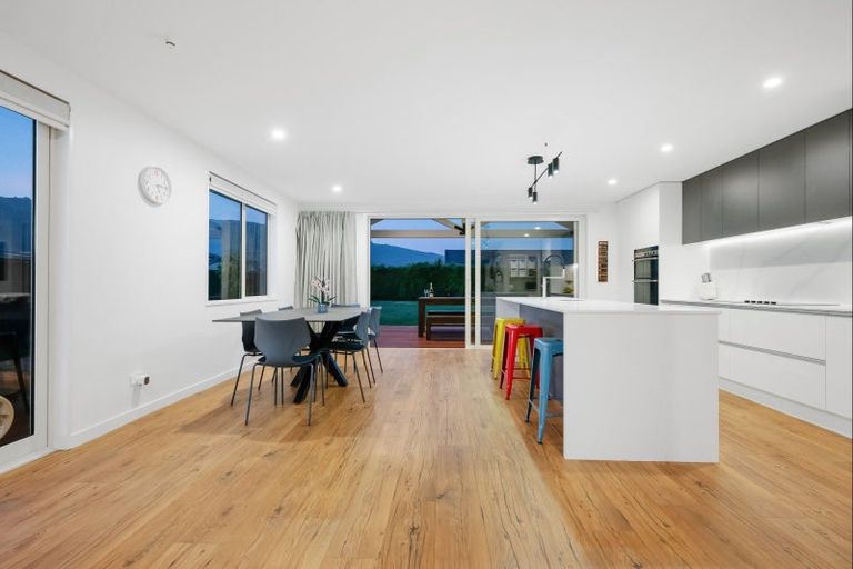 Photo of property in 3 De Bettencor Place, Mount Pisa, Cromwell, 9383