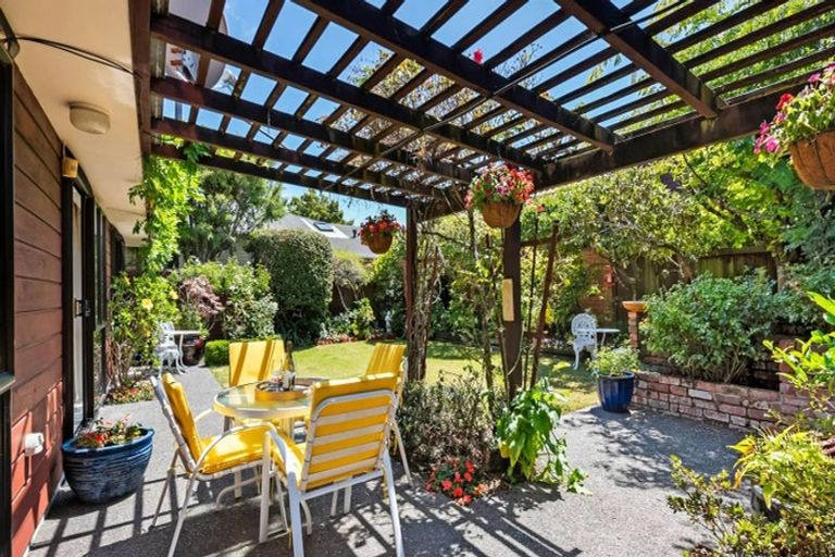 Photo of property in 29 Hinau Street, Woburn, Lower Hutt, 5011