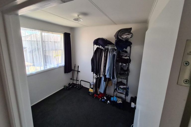 Photo of property in 1/23 William Souter Street, Forrest Hill, Auckland, 0620