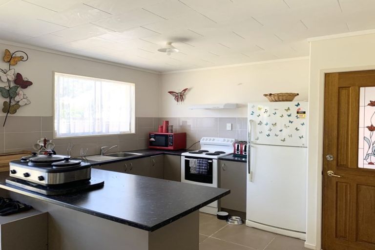 Photo of property in 2 Mary Ann Place, Kaitaia, 0410