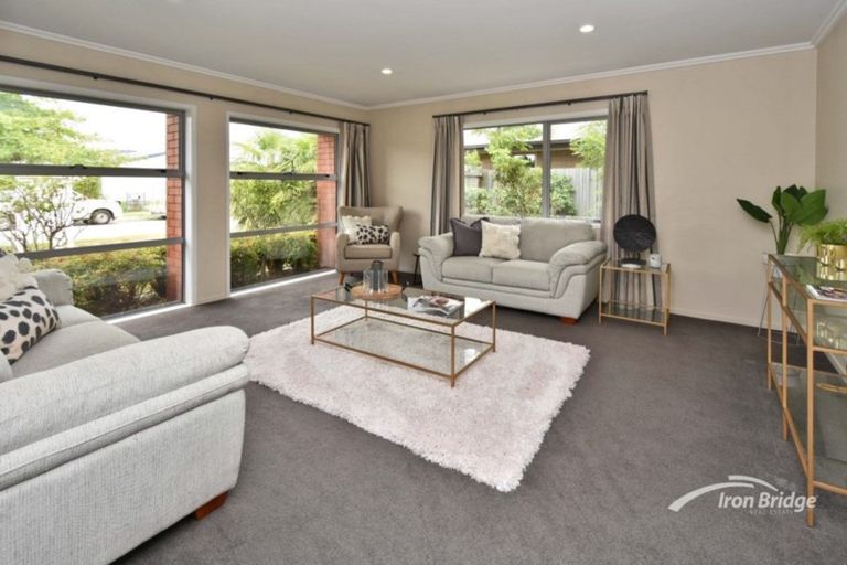 Photo of property in 75 Mokihi Gardens, Hillmorton, Christchurch, 8024