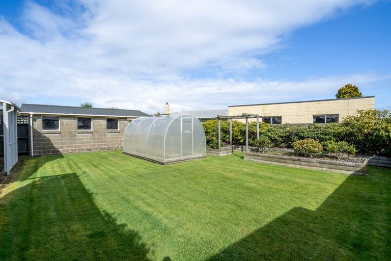 Photo of property in 68 Forfar Crescent, Rockdale, Invercargill, 9812