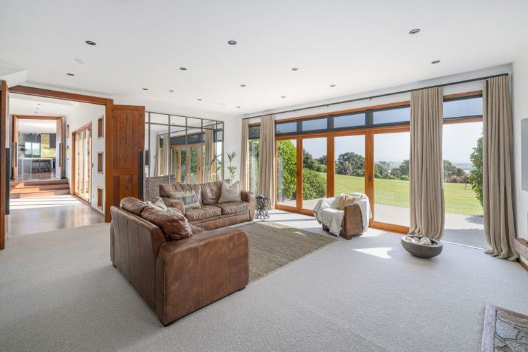 Photo of property in 68 Kanuka Rise, Albert Town, Wanaka, 9305