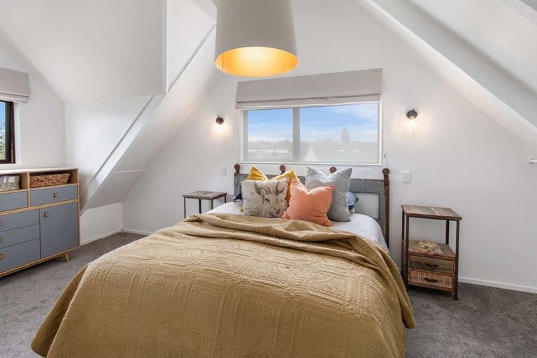 Photo of property in 12 Hereford Street, Springvale, Whanganui, 4501