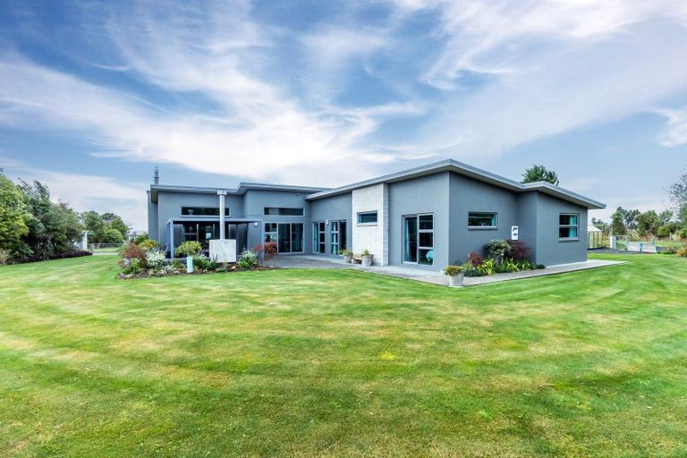 Photo of property in 116 Molloys Road, Waimate, 7980
