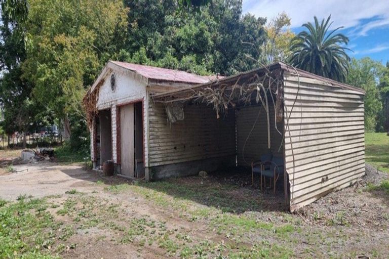 Photo of property in 47 Te Whanga Road, Levin, 5572
