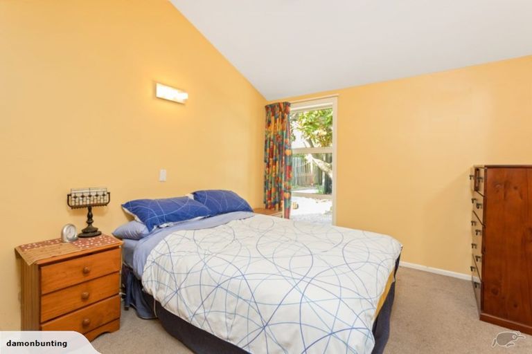 Photo of property in 28 Erin Crescent, Mairehau, Christchurch, 8013