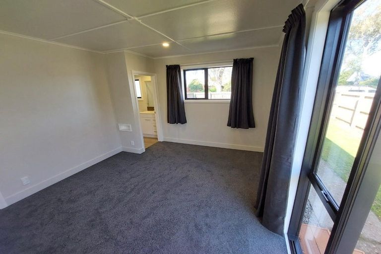 Photo of property in 172 Aorangi Road, Bryndwr, Christchurch, 8053
