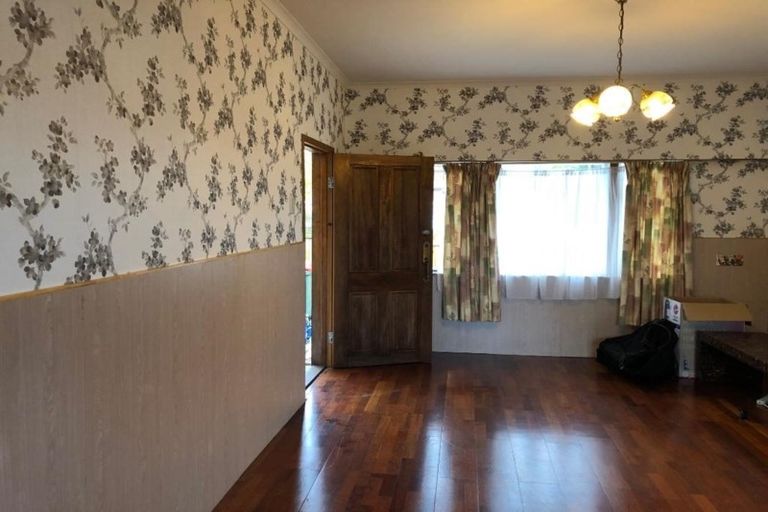 Photo of property in 1/18 Hill Road, Hillpark, Auckland, 2102