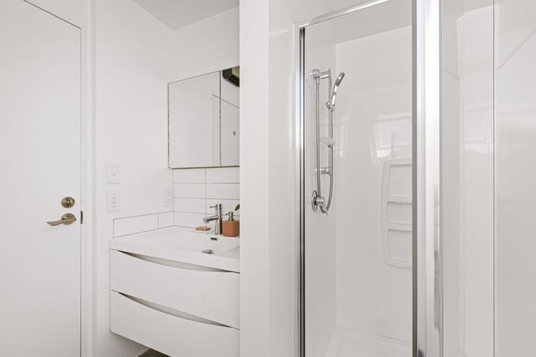 Photo of property in 3/90 Edgeware Road, St Albans, Christchurch, 8014