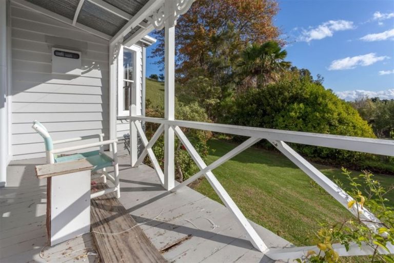 Photo of property in 150 Thames Coast Sh25 Road, Whakatete Bay, Thames, 3575