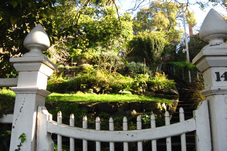 Photo of property in 144 Queen Street, North Dunedin, Dunedin, 9016