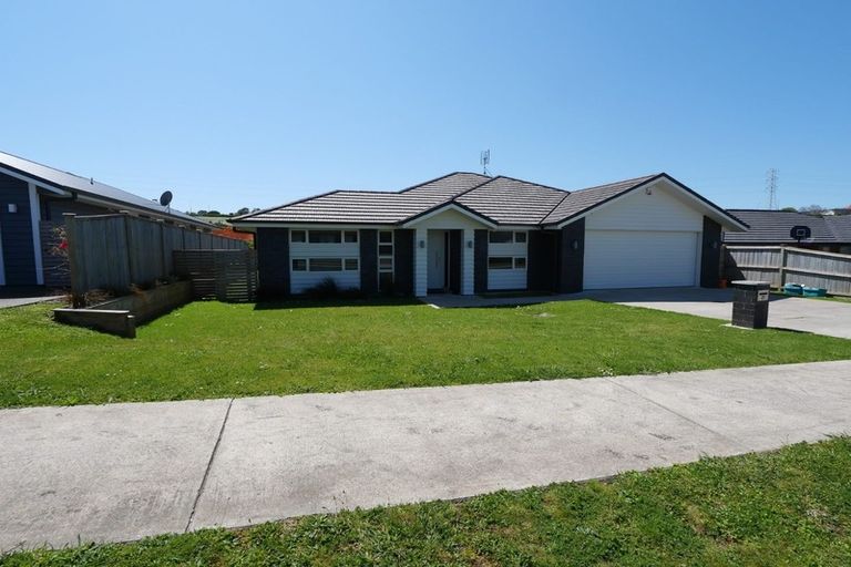 Photo of property in 21 Muirhill Place, Pokeno, 2402