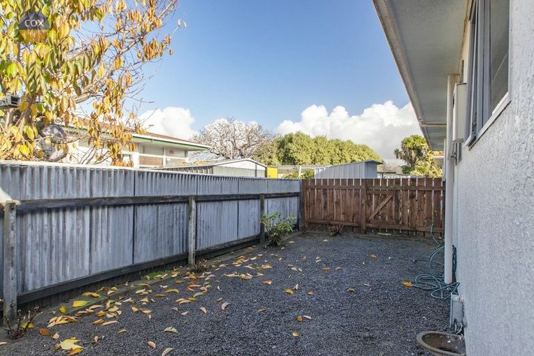 Photo of property in 2/120 Nelson Crescent, Napier South, Napier, 4110