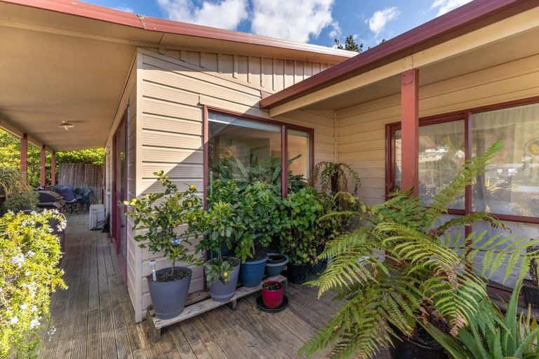 Photo of property in 61a Wairau Road, Picton, 7220